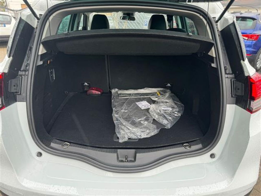 Renault Scenic E-Tech Electric usata a Pavia (13)