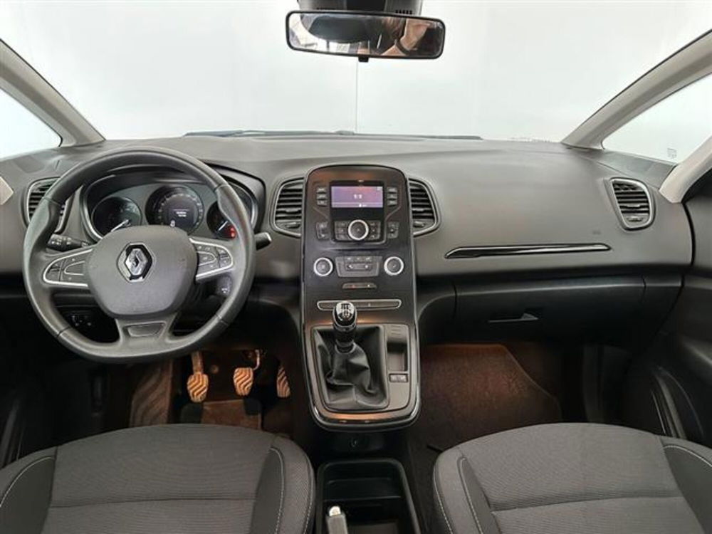 Renault Scenic E-Tech Electric usata a Siena (4)