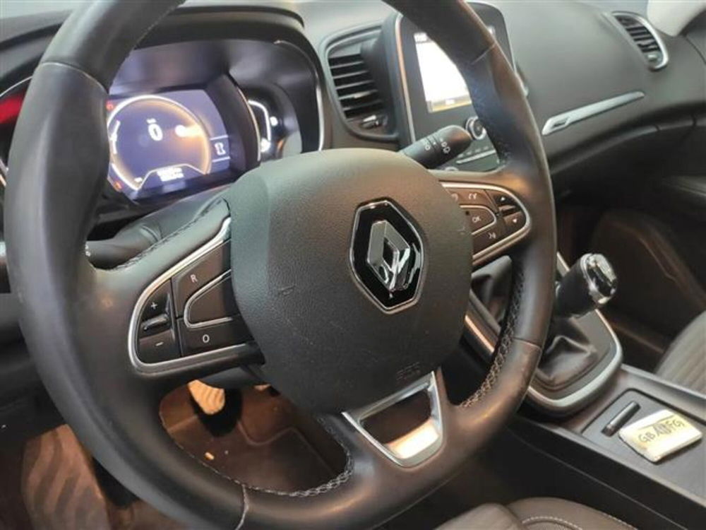 Renault Scenic E-Tech Electric usata a Napoli (15)