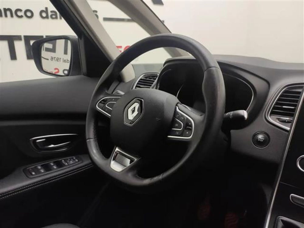 Renault Scenic E-Tech Electric usata a Napoli (7)