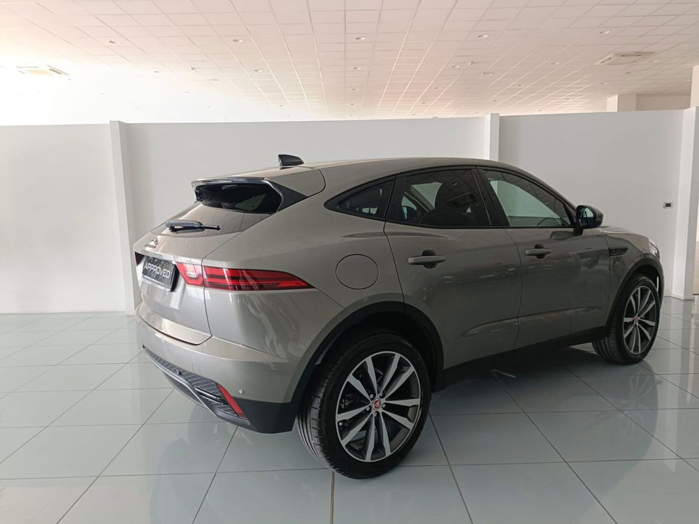 Jaguar E-Pace usata a Cosenza (2)