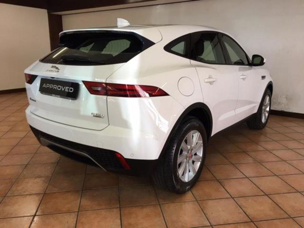 Jaguar E-Pace usata a Cosenza (2)