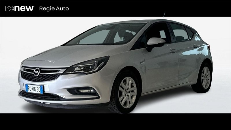Opel Astra 1.6 CDTi 110CV Start&Stop 5 porte Innovation  del 2016 usata a Viterbo