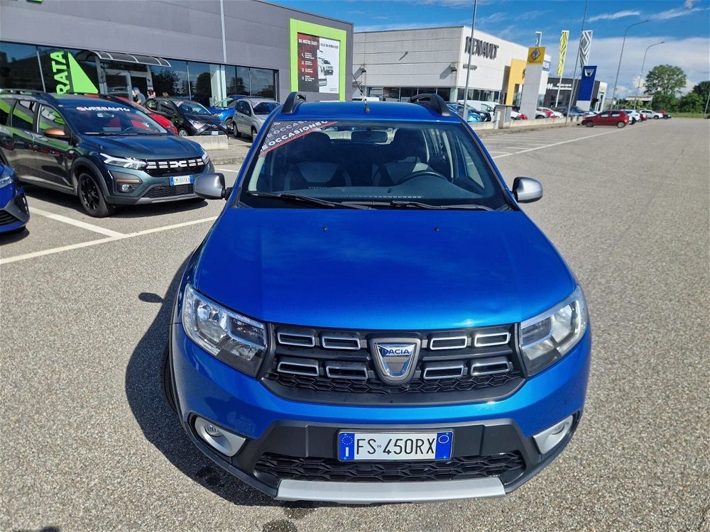 Dacia Sandero Stepway 1.5 Blue dCi 95 CV Comfort  del 2019 usata a Vigevano (2)