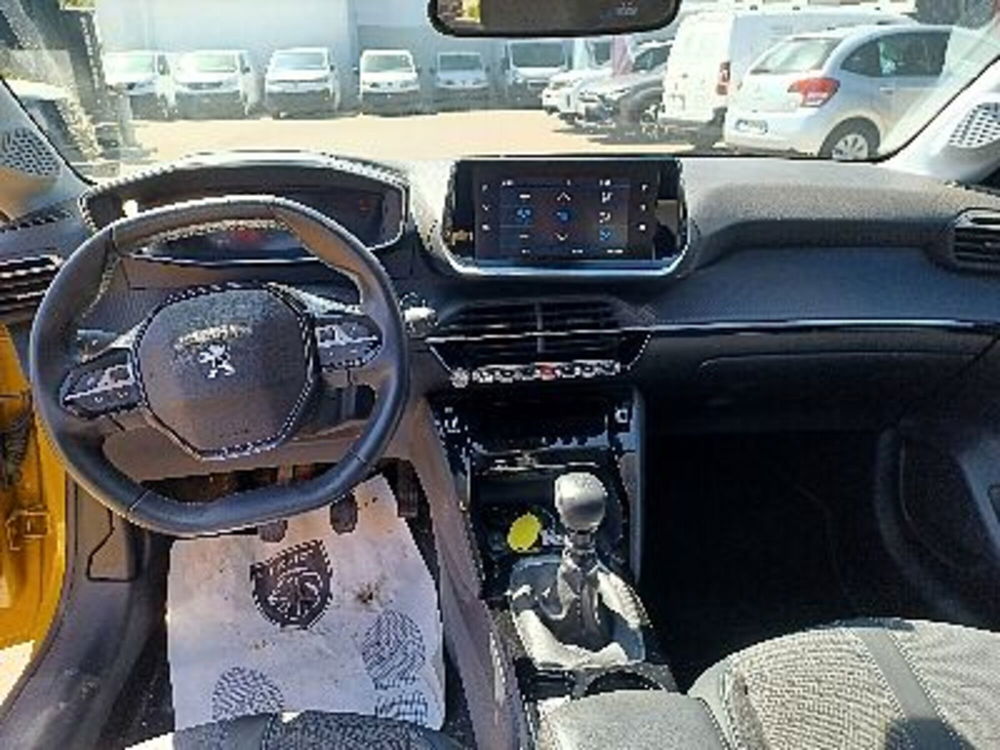 Peugeot 208 usata a Lecce (15)