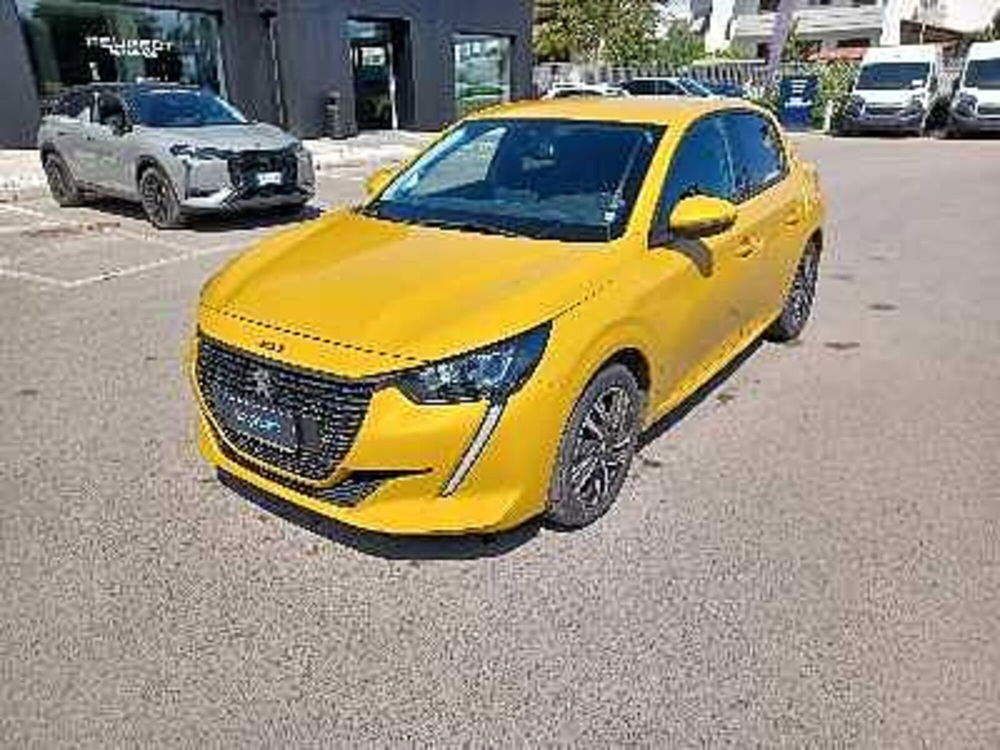 Peugeot 208 usata a Lecce (2)