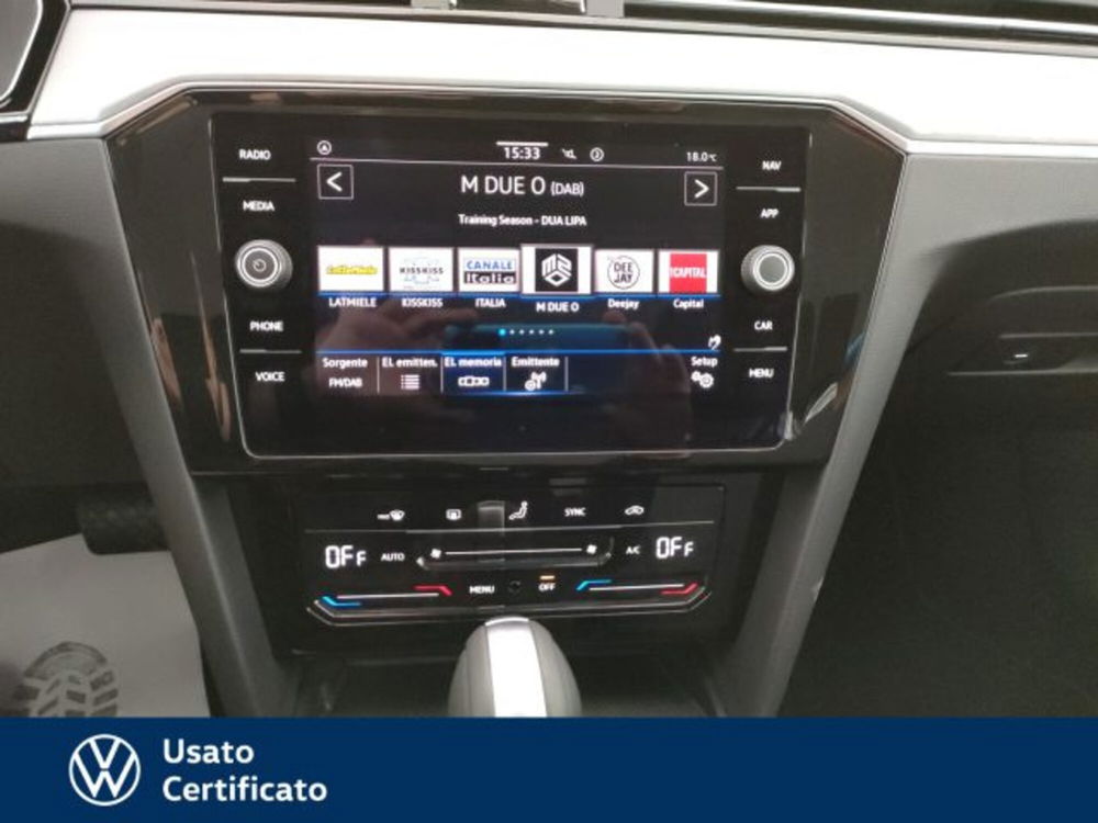 Volkswagen Passat Variant nuova a Vicenza (11)