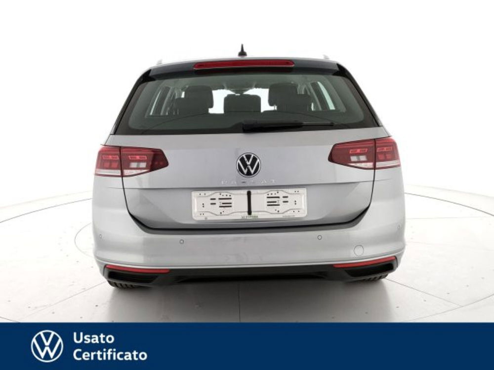 Volkswagen Passat Variant nuova a Vicenza (3)