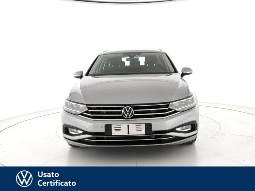 Volkswagen Passat Variant nuova a Vicenza (4)