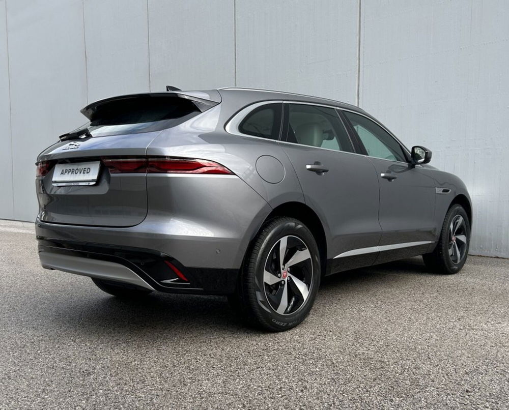 Jaguar F-Pace usata a Trento (2)