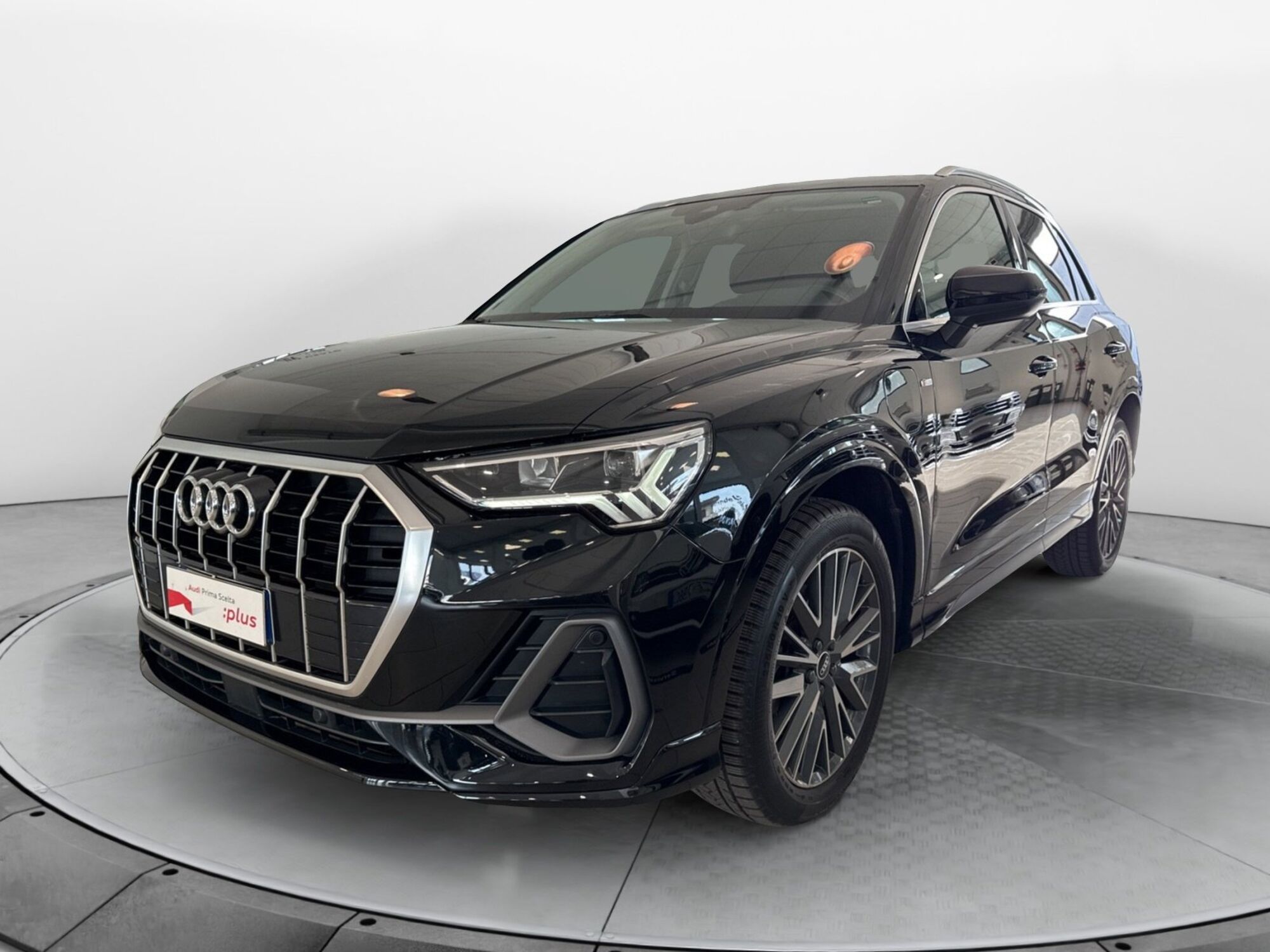 Audi Q3 45 2.0 tfsi S line edition quattro 245cv s-tronic del 2021 usata a Pistoia