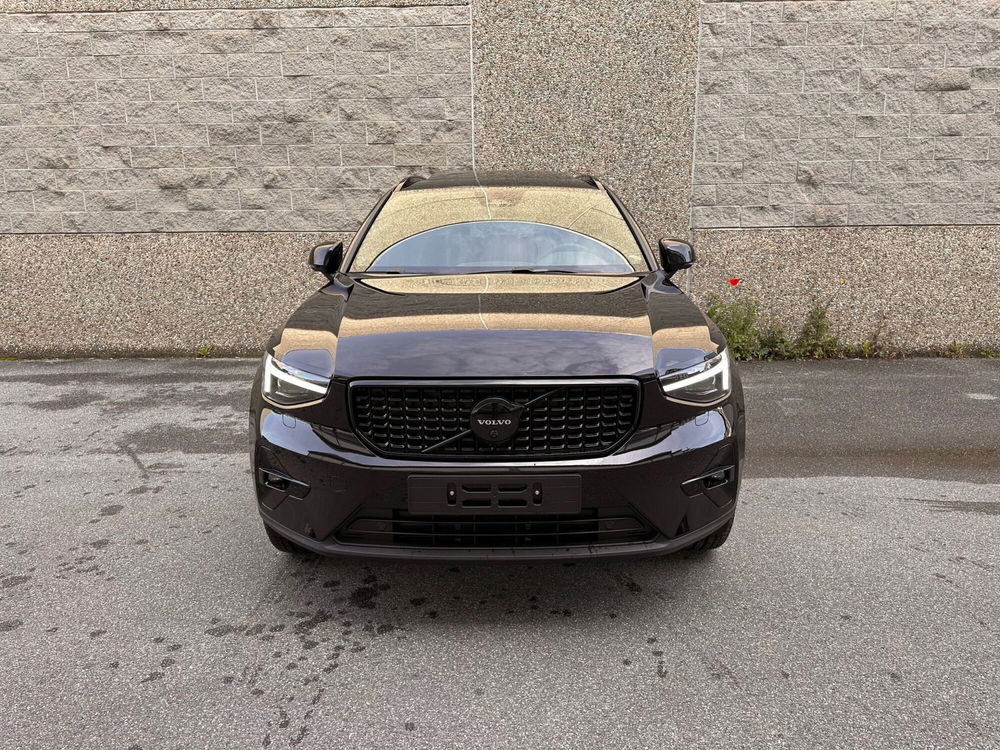 Volvo XC40 nuova a Bergamo (8)