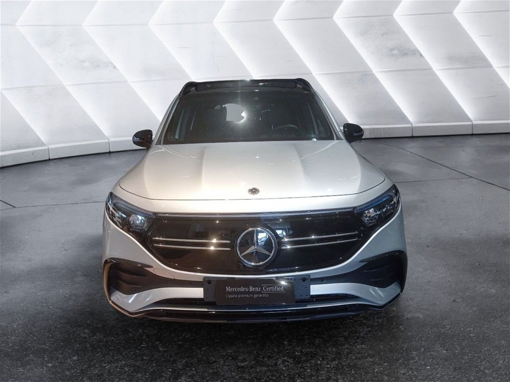Mercedes-Benz EQB 250 Sport Pro del 2023 usata a Vinci (2)