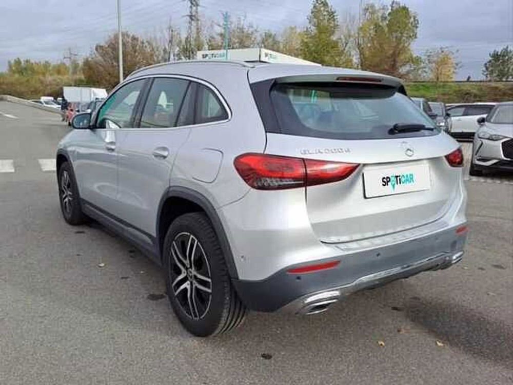 Mercedes-Benz GLA SUV usata a Roma (4)