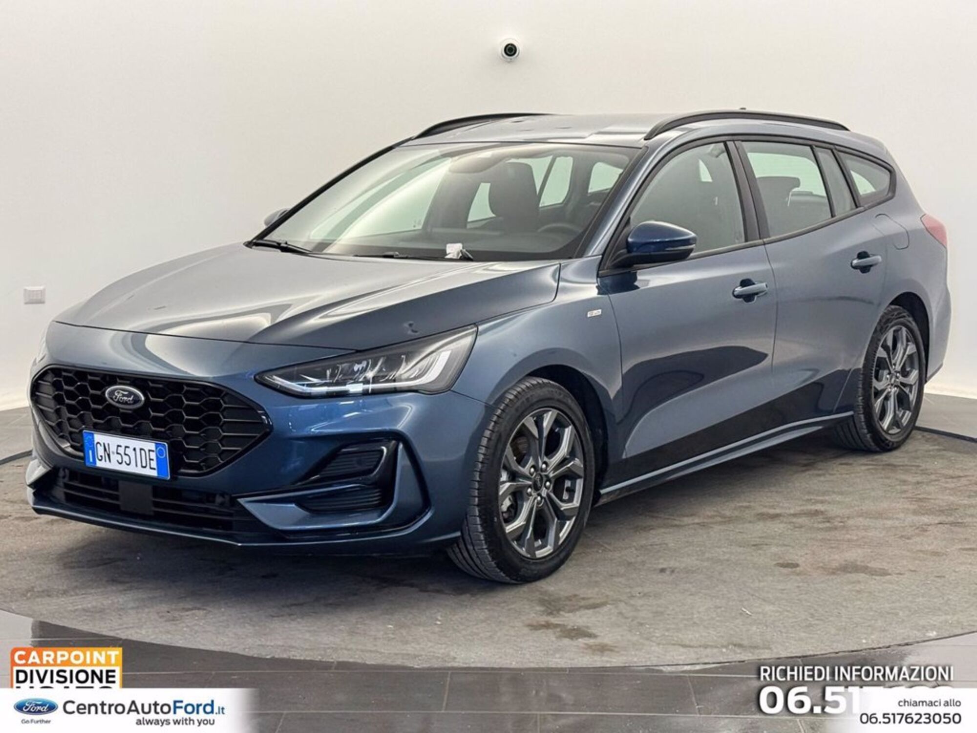 Ford Focus Station Wagon 1.0 EcoBoost 125 CV automatico SW ST-Line  del 2023 usata a Albano Laziale