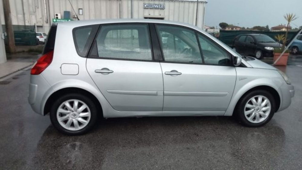 Renault Scenic E-Tech Electric 1.5 dCi/105CV del 2007 usata a Macerata (4)