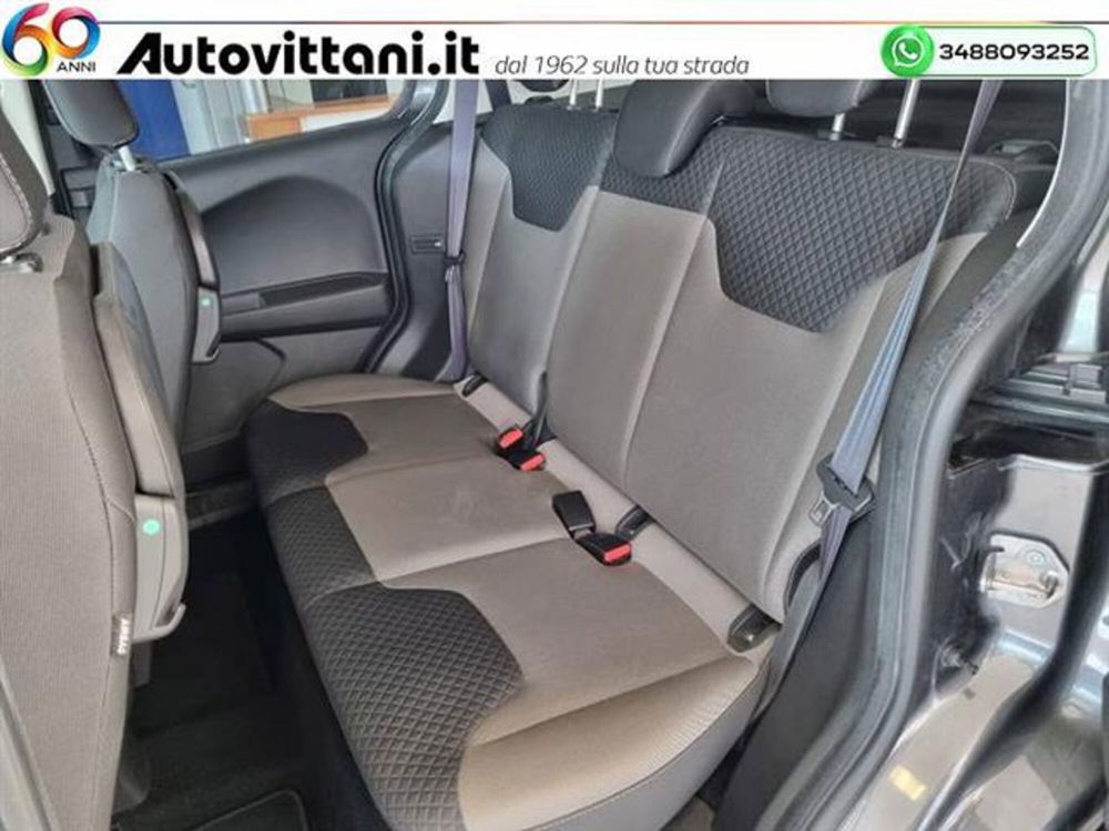 Ford Tourneo Courier usata a Como (11)