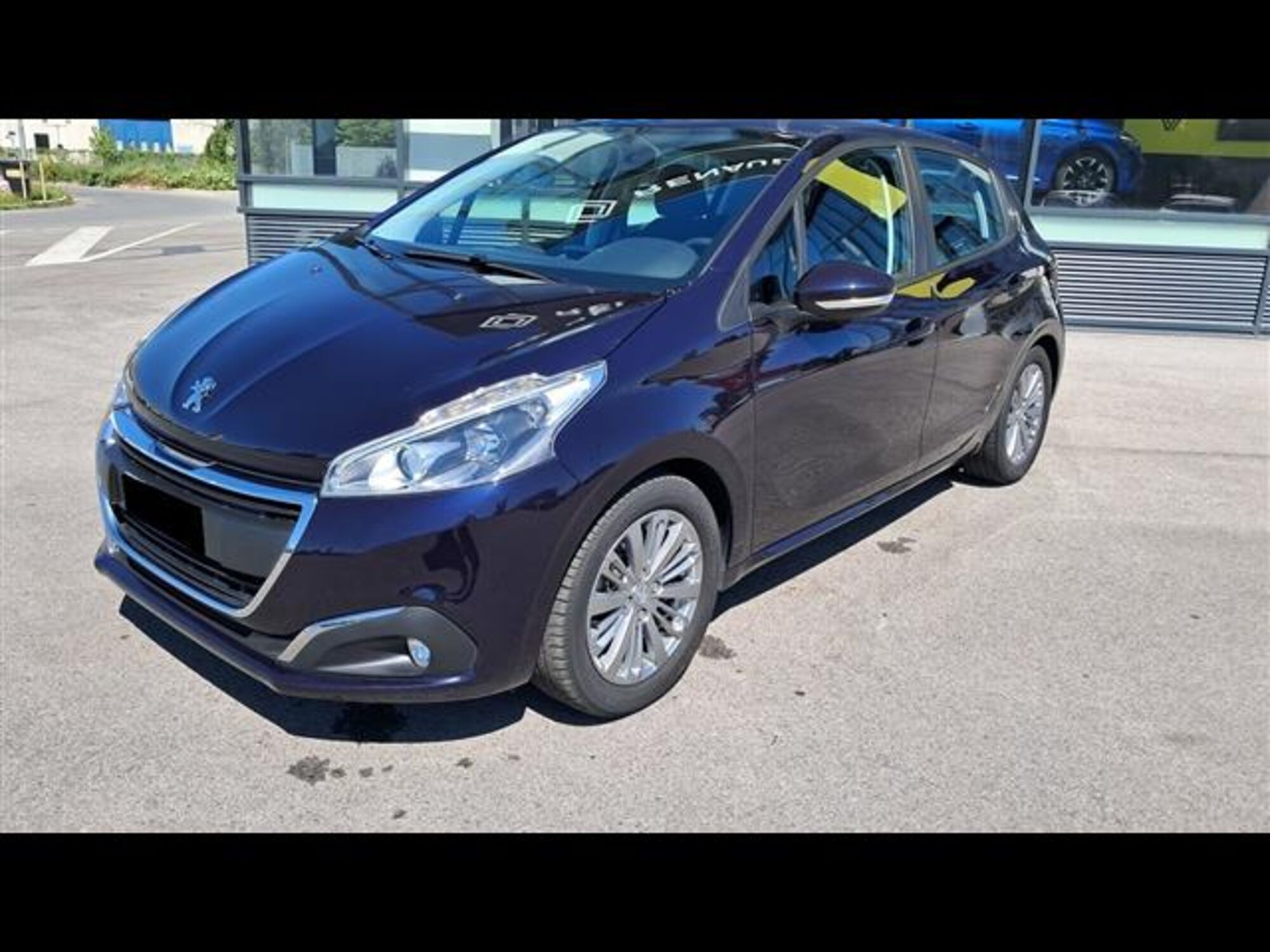 Peugeot 208 82 5 porte Active  del 2017 usata a Asti