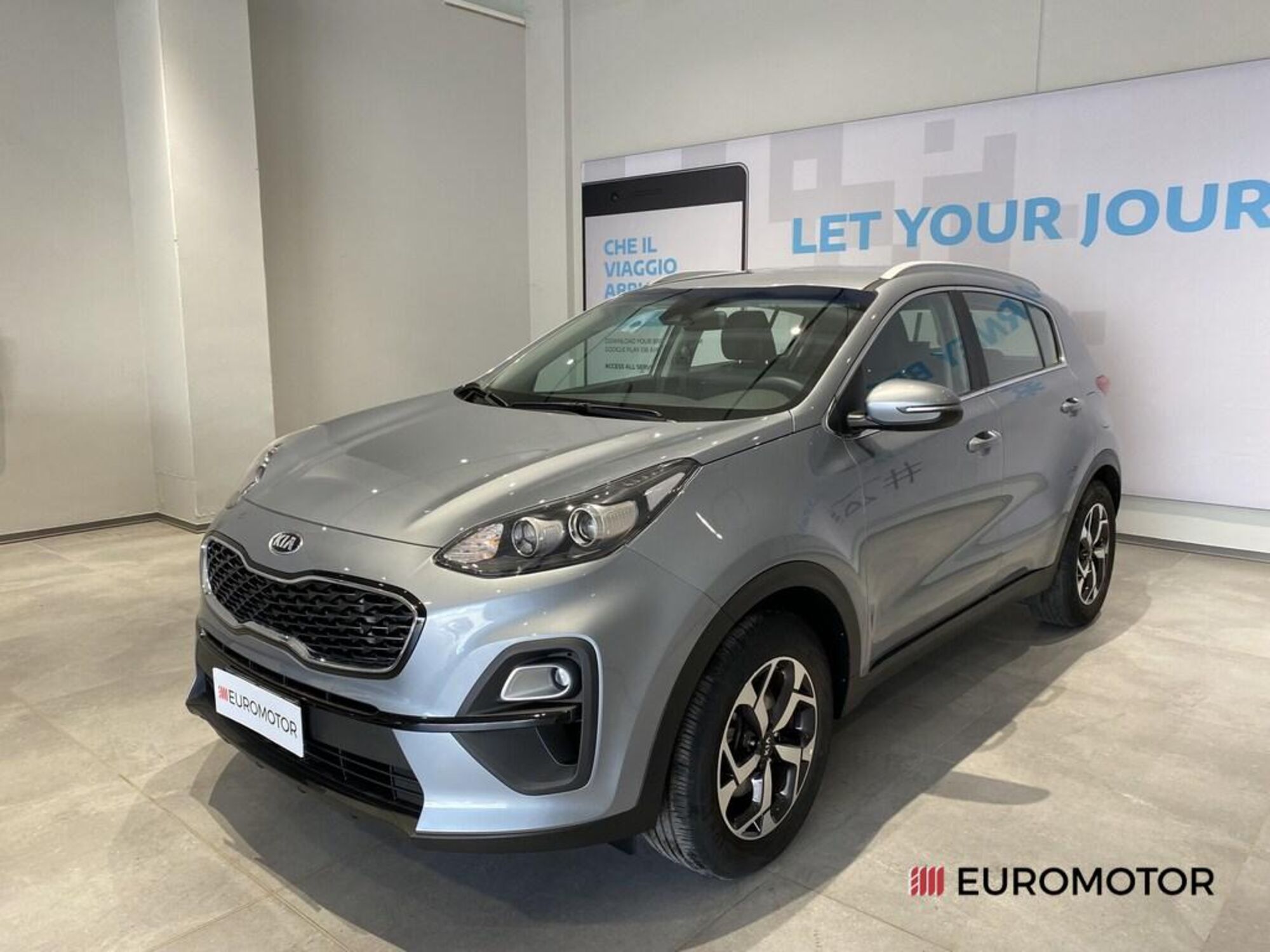 Kia Sportage 1.6 CRDI 136 CV 2WD Mild Hybrid Business Class del 2021 usata a Modugno