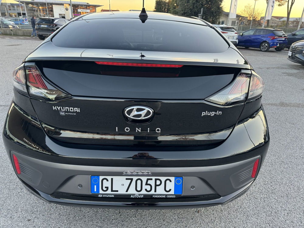 Hyundai Ioniq Plug-in Hybrid DCT Prime del 2022 usata a Fiume Veneto (4)