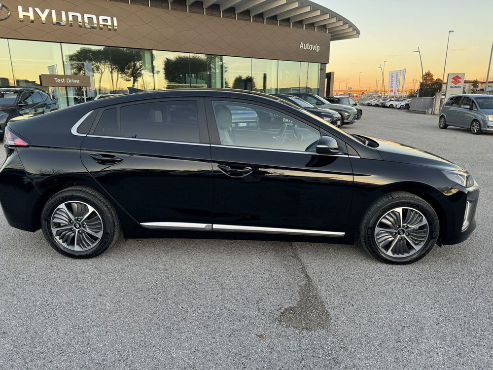 Hyundai Ioniq usata a Pordenone (6)