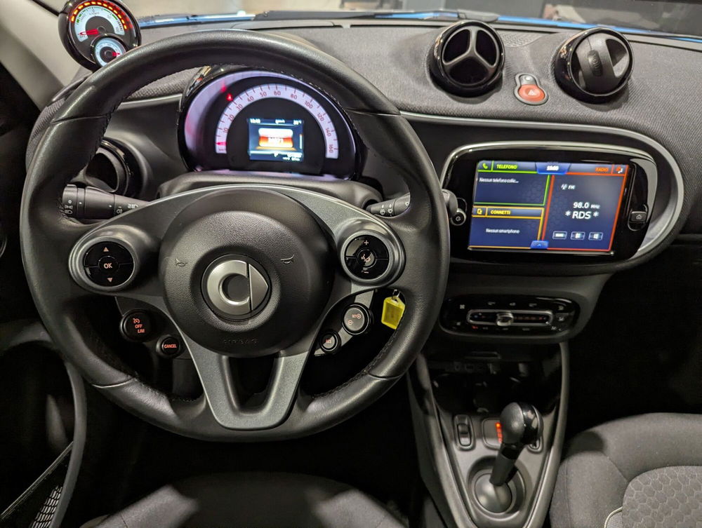 smart forfour usata a Trento (9)