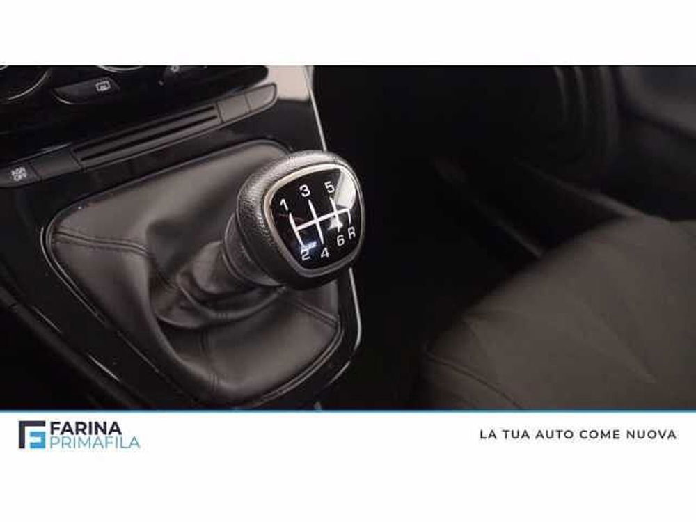 Lancia Ypsilon usata a Napoli (15)