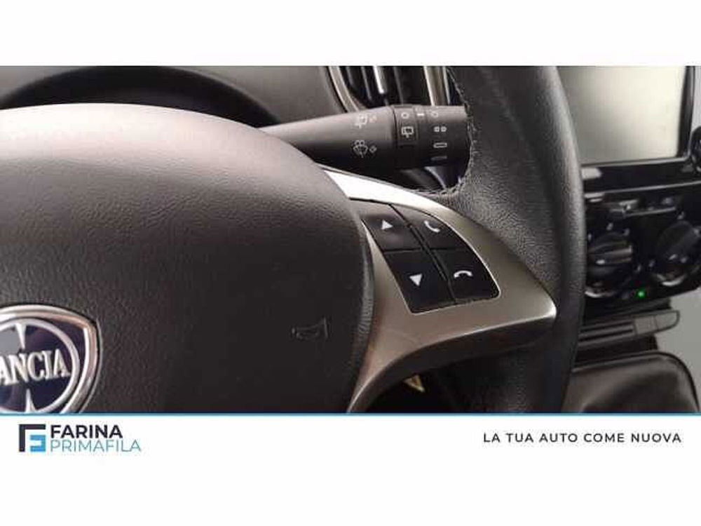 Lancia Ypsilon usata a Napoli (17)