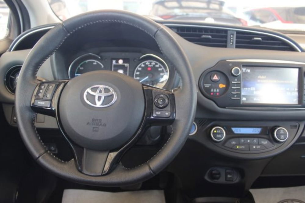 Toyota Yaris Cross usata a Roma (10)