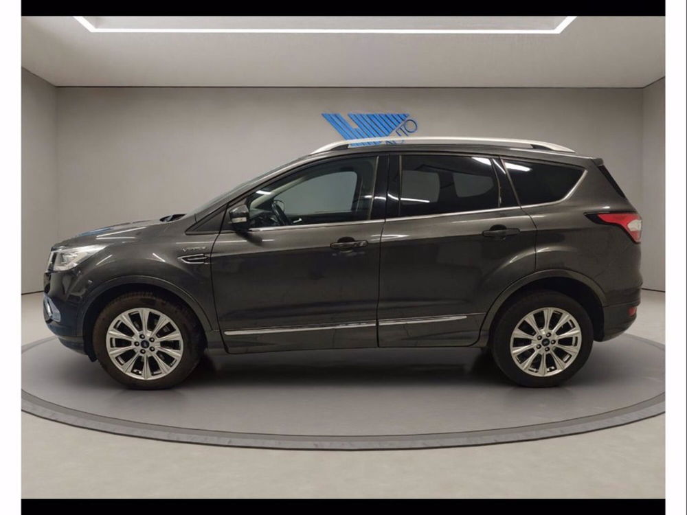 Ford Kuga 2.0 TDCI 180 CV S&S 4WD Powershift Vignale  del 2019 usata a Catania (3)