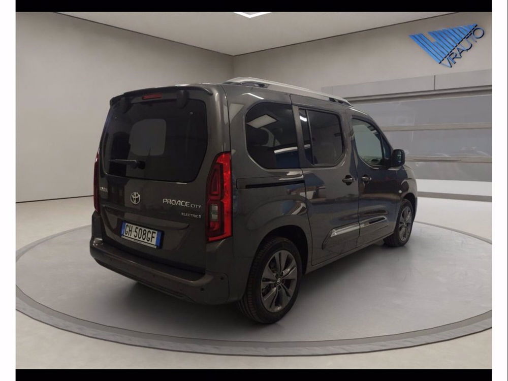 Toyota Proace City Verso Electric nuova a Catania (9)