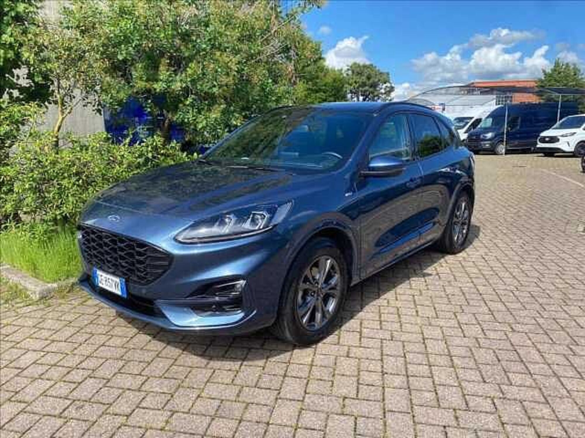 Ford Kuga 2.5 Full Hybrid 190 CV CVT AWD ST-Line X del 2021 usata a Saronno