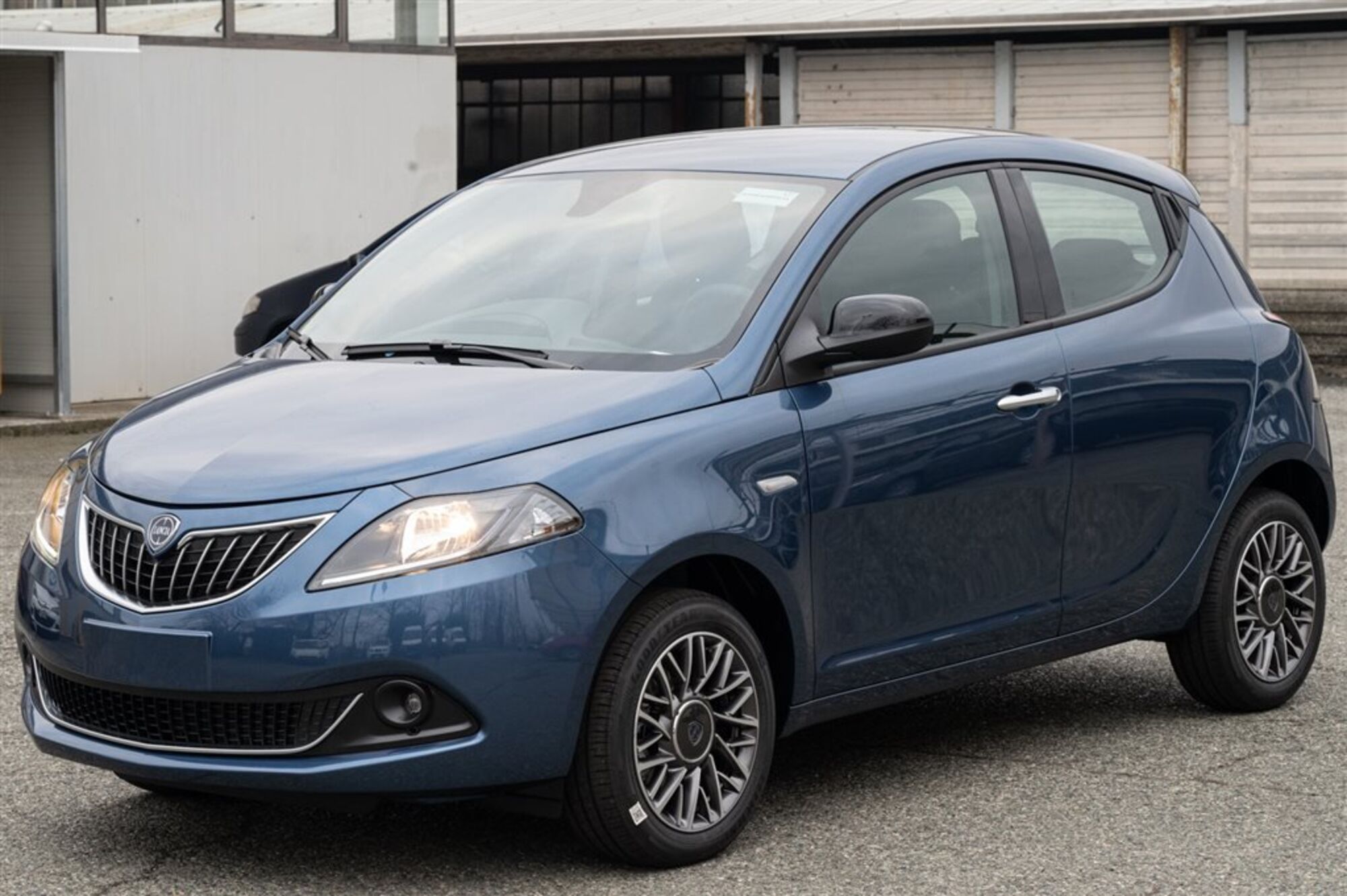 Lancia Ypsilon 1.2 69 CV 5 porte GPL Ecochic Elefantino  nuova a Rivoli