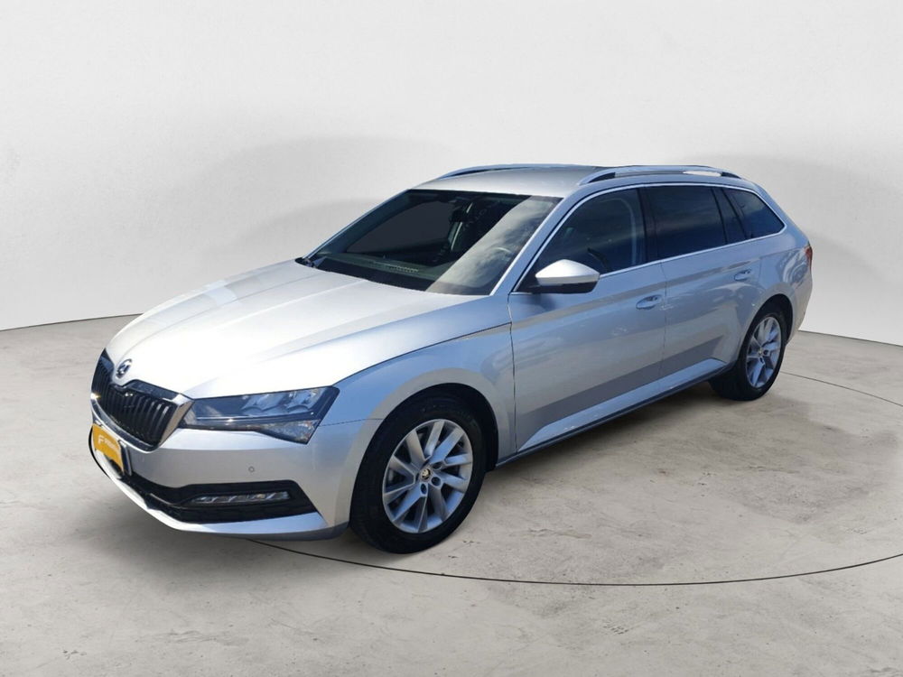 Skoda Superb Station Wagon usata a Ancona