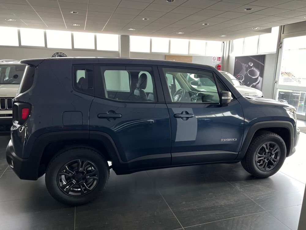 Jeep Renegade nuova a Arezzo (6)