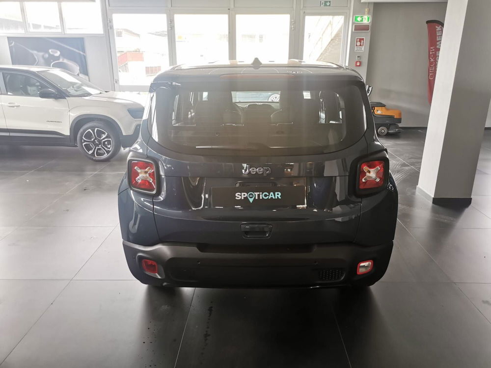 Jeep Renegade nuova a Arezzo (7)