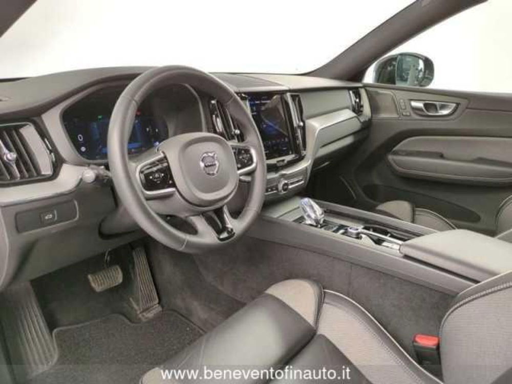 Volvo XC60 usata a Avellino (16)