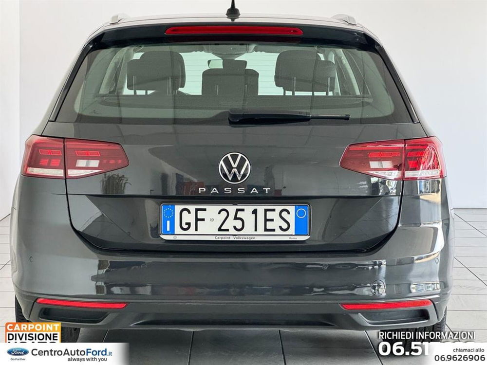 Volkswagen Passat Variant 2.0 TDI SCR 122 CV EVO DSG Business del 2021 usata a Albano Laziale (4)