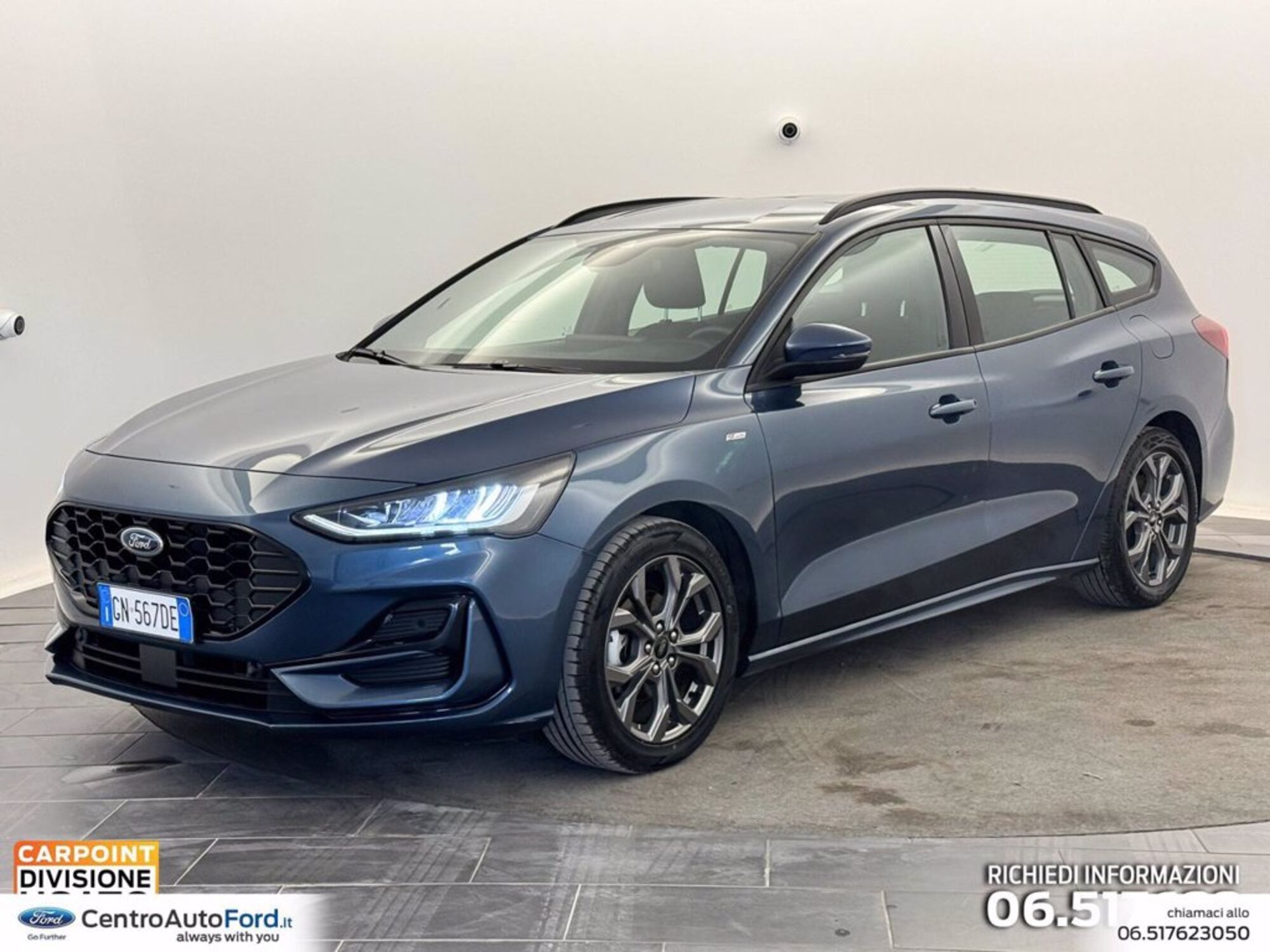 Ford Focus Station Wagon 1.0 EcoBoost 125 CV automatico SW ST-Line  del 2023 usata a Albano Laziale