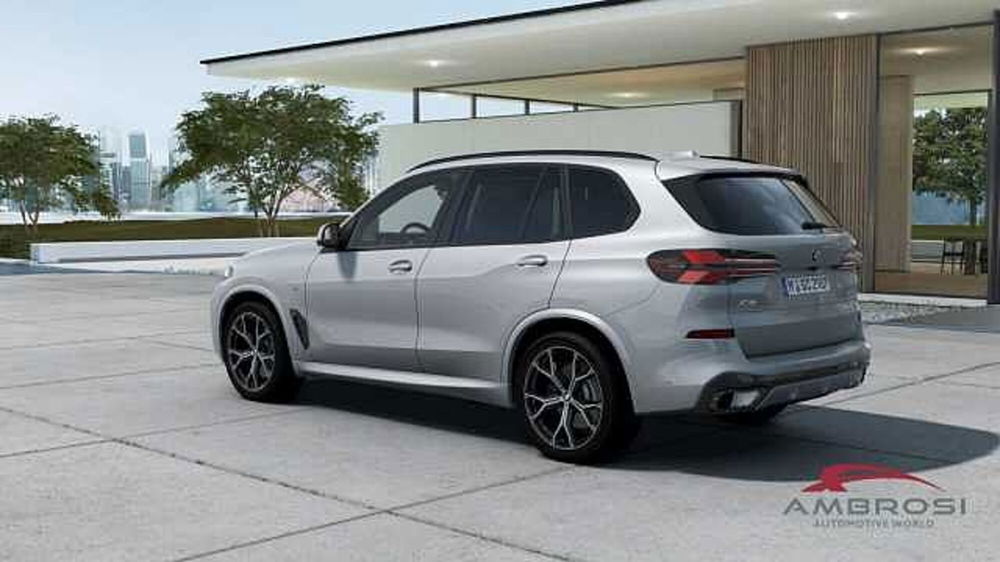 BMW X5 nuova a Viterbo (2)