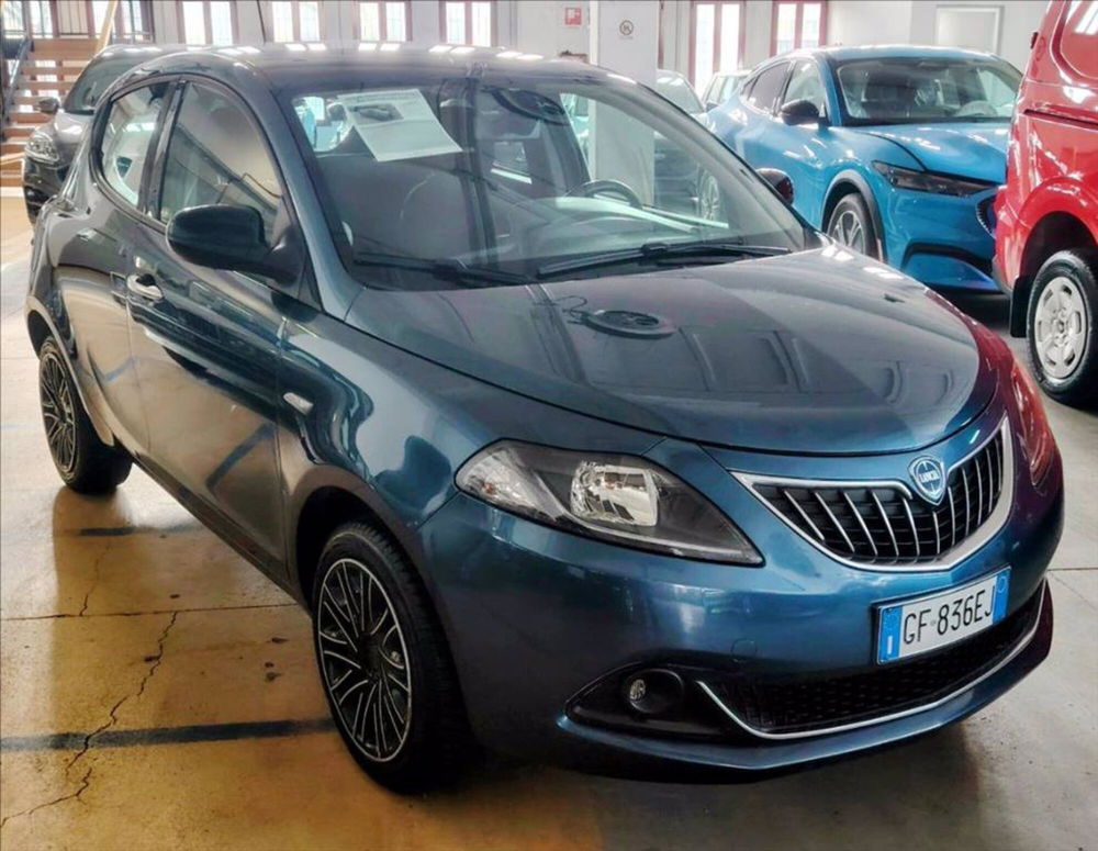 Lancia Ypsilon usata a Milano