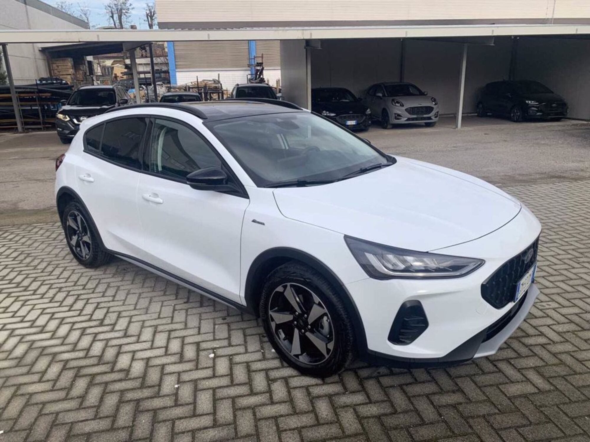 Ford Focus 1.0 EcoBoost 125 CV 5p. Titanium del 2023 usata a Trezzano sul Naviglio