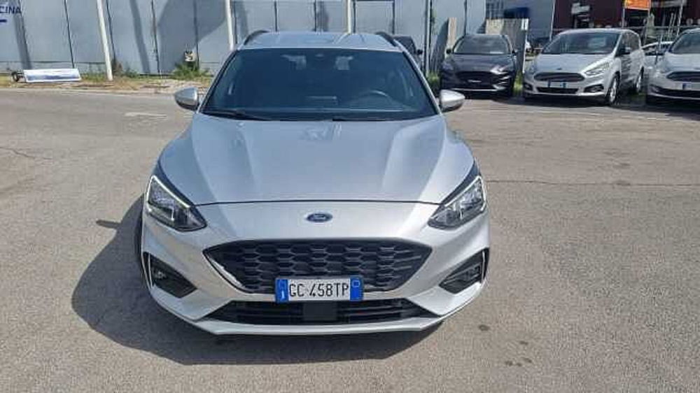 Ford Focus Station Wagon usata a Salerno (2)