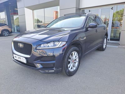 Jaguar F-Pace 2.0 D 240 CV AWD aut. Portfolio  del 2018 usata a San Martino Siccomario