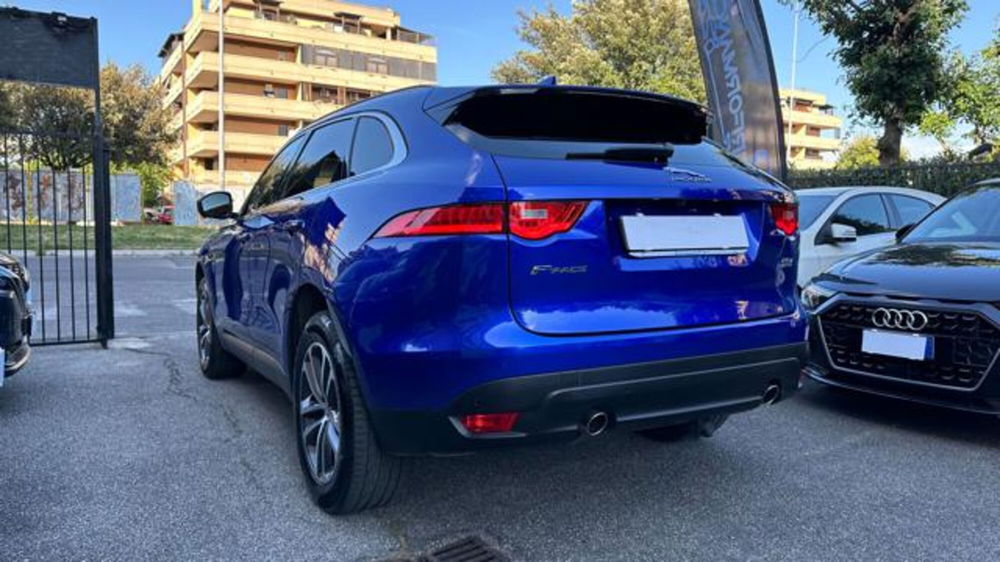 Jaguar F-Pace usata a Roma (6)