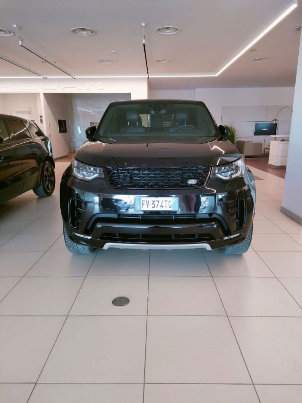 Land Rover Discovery Sport usata a Ascoli Piceno (8)