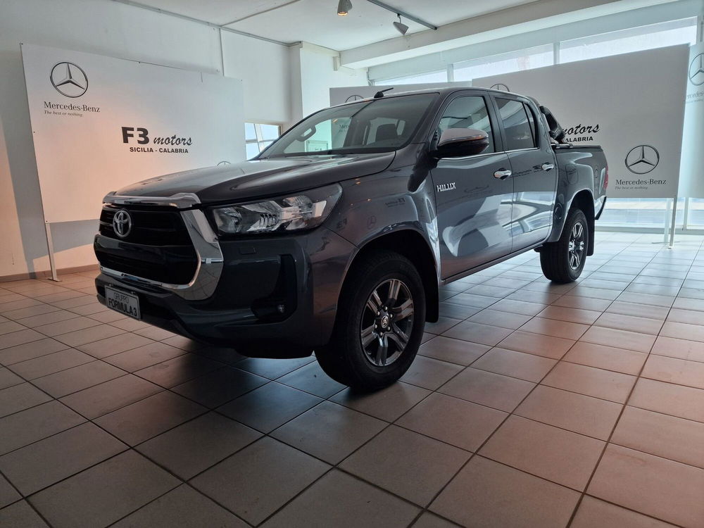 Toyota Hilux usata a Messina