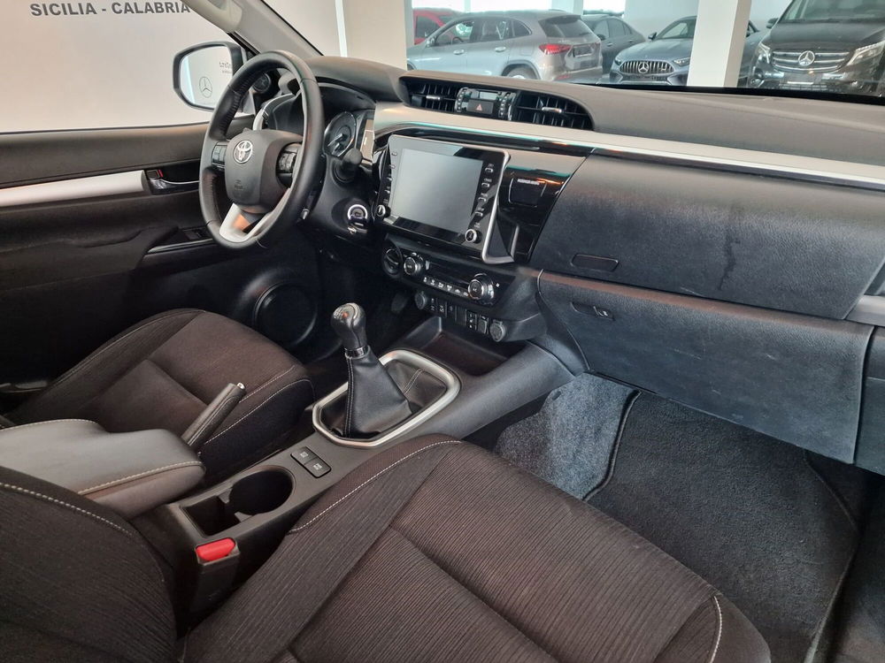 Toyota Hilux usata a Messina (9)