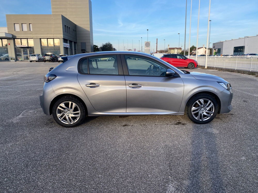 Peugeot 208 usata a Pordenone (6)