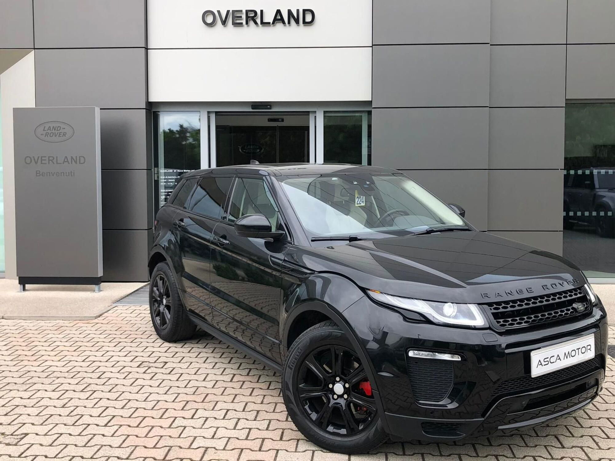 Land Rover Range Rover Evoque 2.0 TD4 150 CV 5p. SE  del 2017 usata a Ferrara